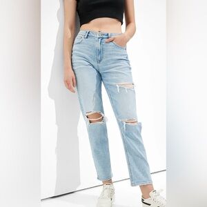 AE Stretch Ripped Mom Straight Jean